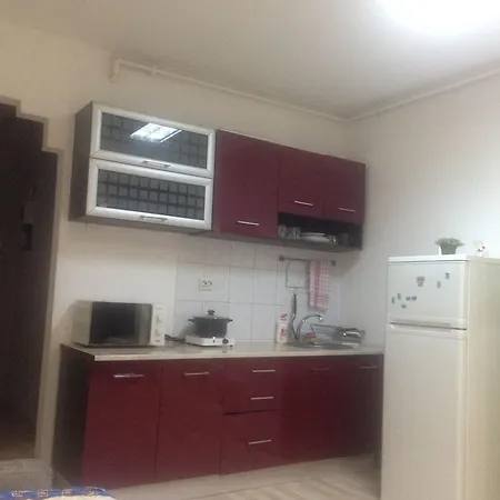 아파트 Antonia Accomodation